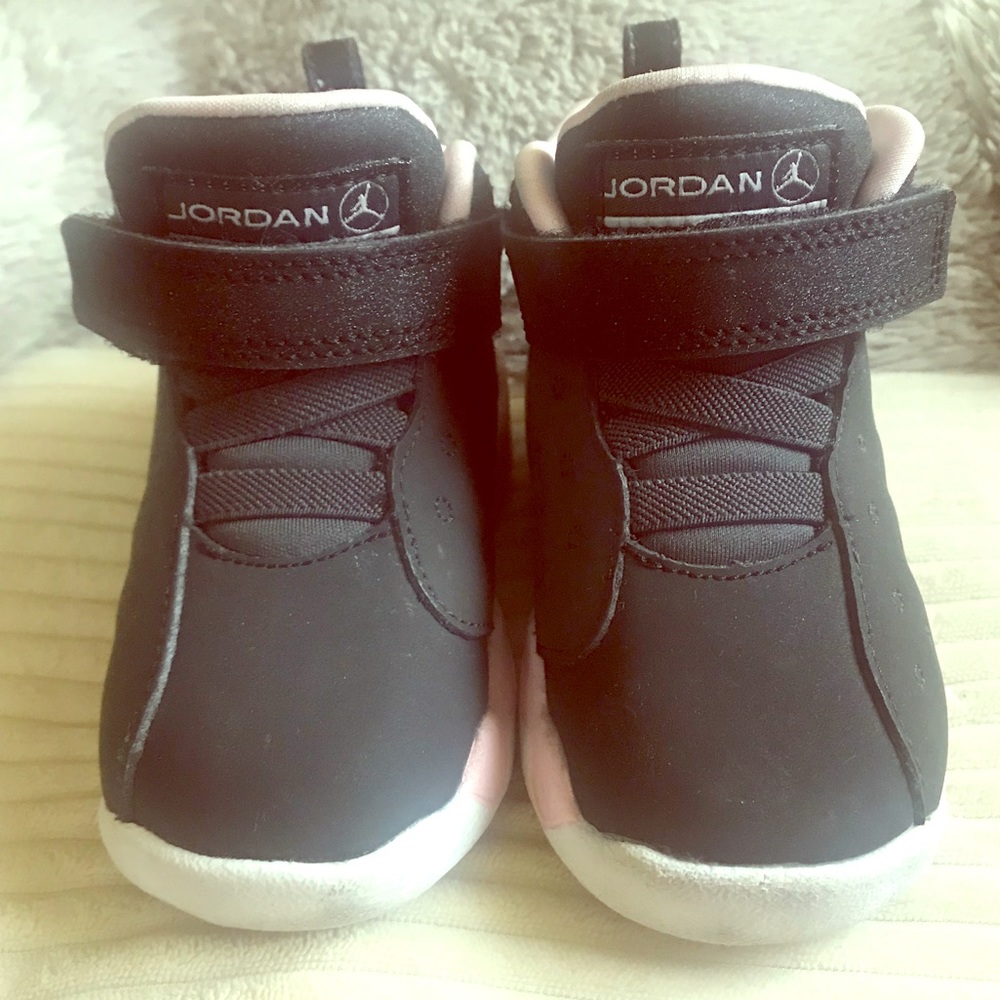 Jordan girl shoe